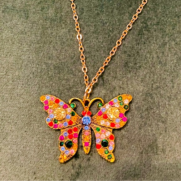 Stunning Gucci Colorful Crystals Butterfly pendant w Free Standard chain - Picture 1 of 4